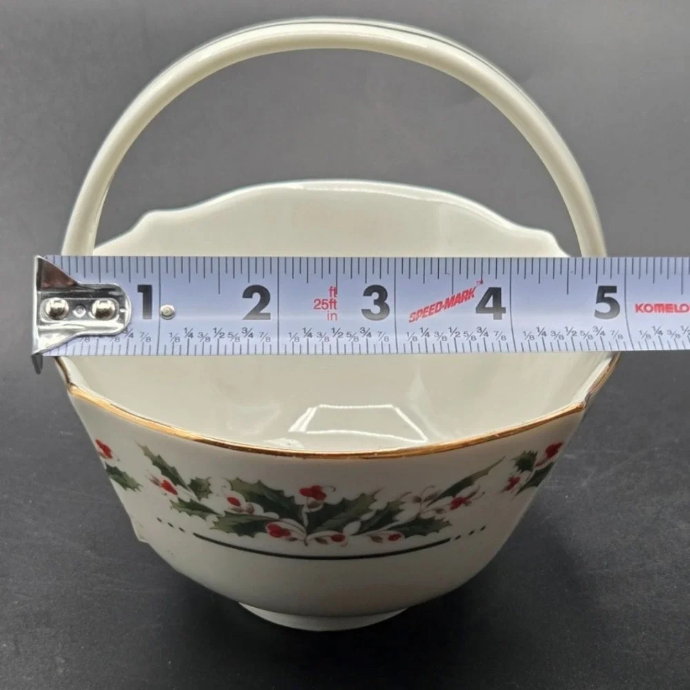 Christmas Holly‎ Fine Porcelain Handled Holiday Basket With Gold Accents Japan